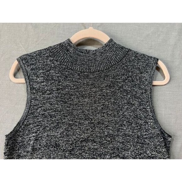 Adrienne Vittadini Shirt Women PM Black Sleeveless Pullover Top Ladies. - Picture 2 of 8